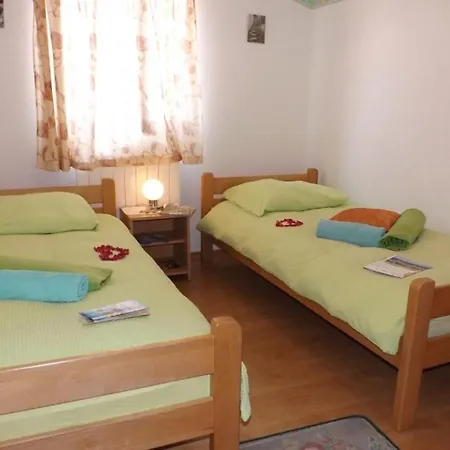 In Mit Terrasse, W-lan, Waschmaschine 853-3 Apartament