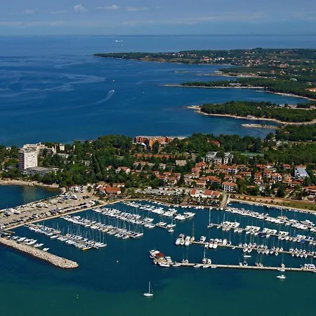 Apartament In Mit Terrasse, W-lan, Waschmaschine 853-3 Umag